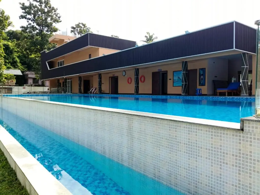 The Oceanus Retreat pool beside the guest rooms